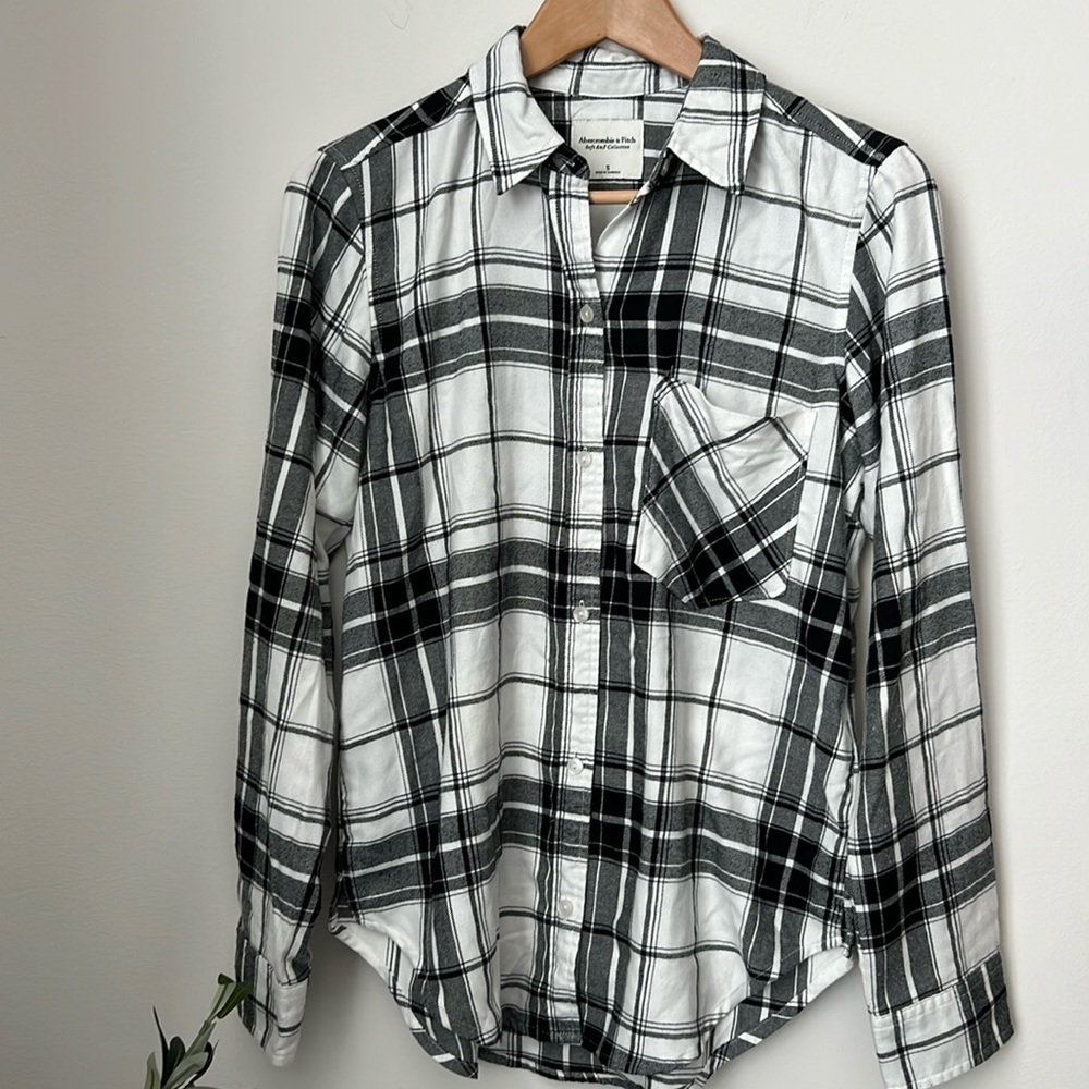 Abercrombie & Fitch Soft Collection Shirt